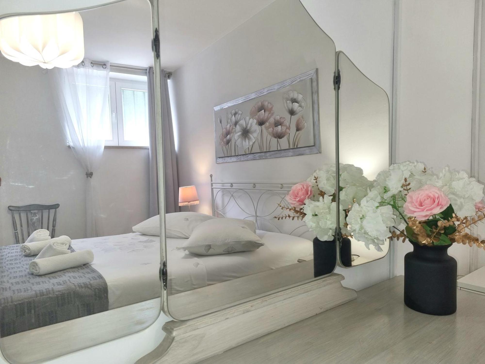 Charming Apartment In Split Center Eksteriør billede